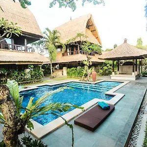 https://radiant-jepun-villa.ubudhotelsnow.com