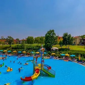 4* אתר נופש Belvedere Village